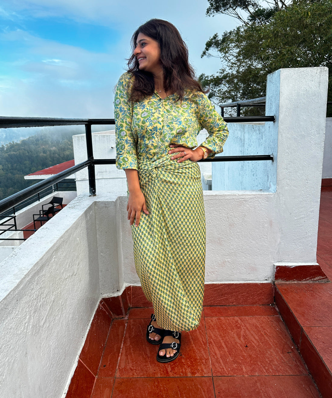 Sera Tie-Up Skirt with Shirt in Garden Glory Print